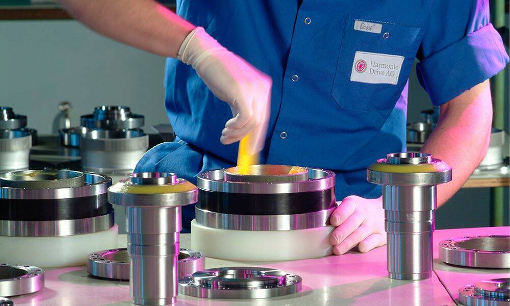 Une proportion significative des 90.000 pièces qui sortent chaque année de l’usine allemande est fabriquée à l’unité. © Harmonic Drive