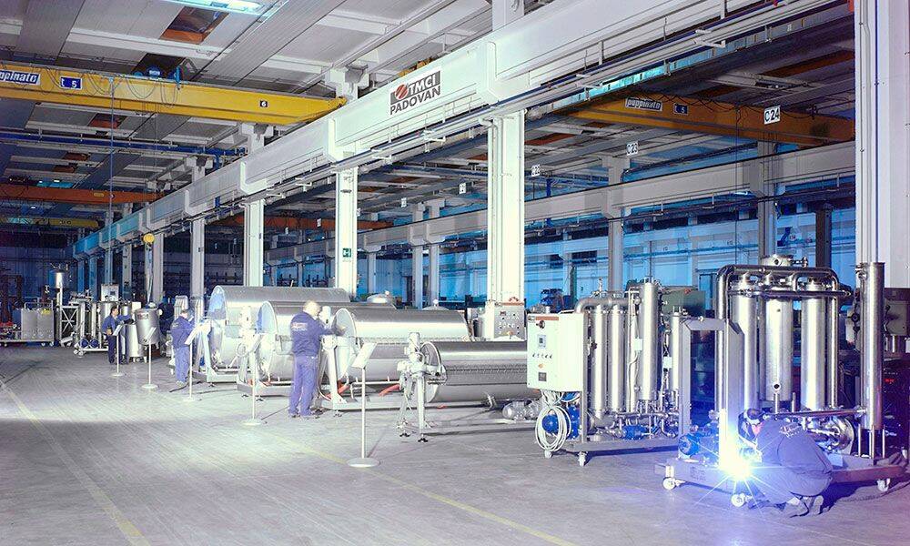 TMCI Padovan fait partie des premiers fabricants mondiaux de machines de filtration, de clarification, de pasteurisation, d'évaporation et de réfrigération.
© Nord Drivesystems/ TMCI Padovan