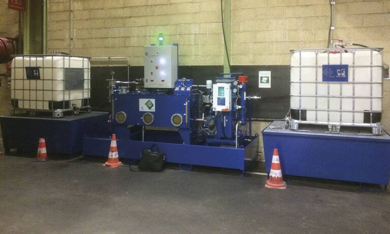 Pour Michelin, ID System Fluid a conçu un système de purification de l’huile permettant de traiter 500 litres de fluide pollué par jour.© ID System Fluid