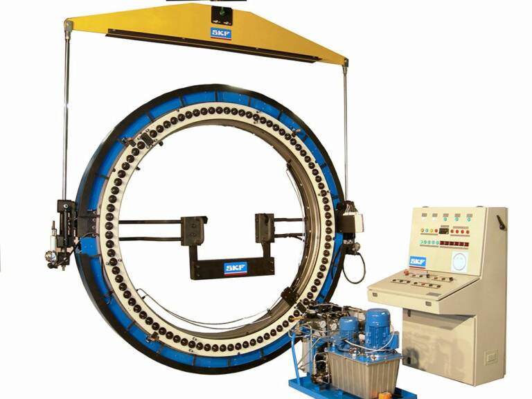 SKF à développé un système de serrage automatisé de boulons pour l'industrie éolienne. © SKF