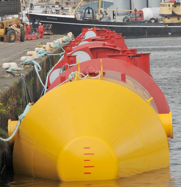 Dans le cadre du projet Pelamis, SPX BS a également fourni les pompes hydrauliques servant à alimenter ses différents outils. © SPX