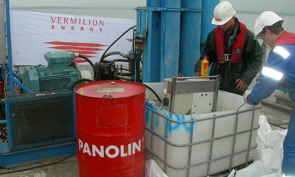 Hydraulique Aquitaine a réalisé un flushing complet des groupes hydrauliques à l’issue duquel l’ancien fluide a été vidangé et remplacé par l’huile biodégradable Panolin.© Hydraulique Aquitaine