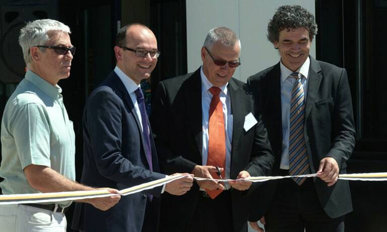  De gauche à droite : Alain Gaudray, Maire de Fragnes; Sébastien Martin, Le Grand Chalon ; Patrice Chagnaud, président du Groupe Inicia ;
Eric Michoux, président de l'Aderc. © Fluidexpert