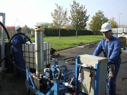 Antara propose un vaste panel de services (analyses en laboratoire, études, audits et plans de progrès, plans de propreté, plans de maintenance préventive et formations). © Antara