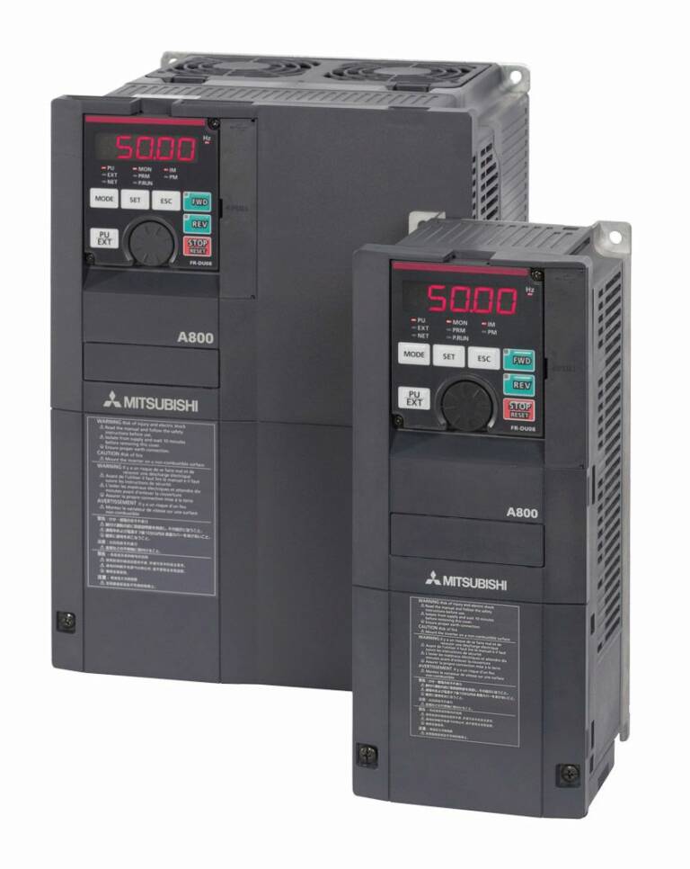 Mitsubishi a développé &nbsp;un algorithme OEC &nbsp;(Optimum excitation control) implémenté à partir &nbsp;du contrôle intelligence &nbsp;du variateur pour optimiser &nbsp;le fonctionnement énergétique moteur-variateur.© Mitsubichi Electric
