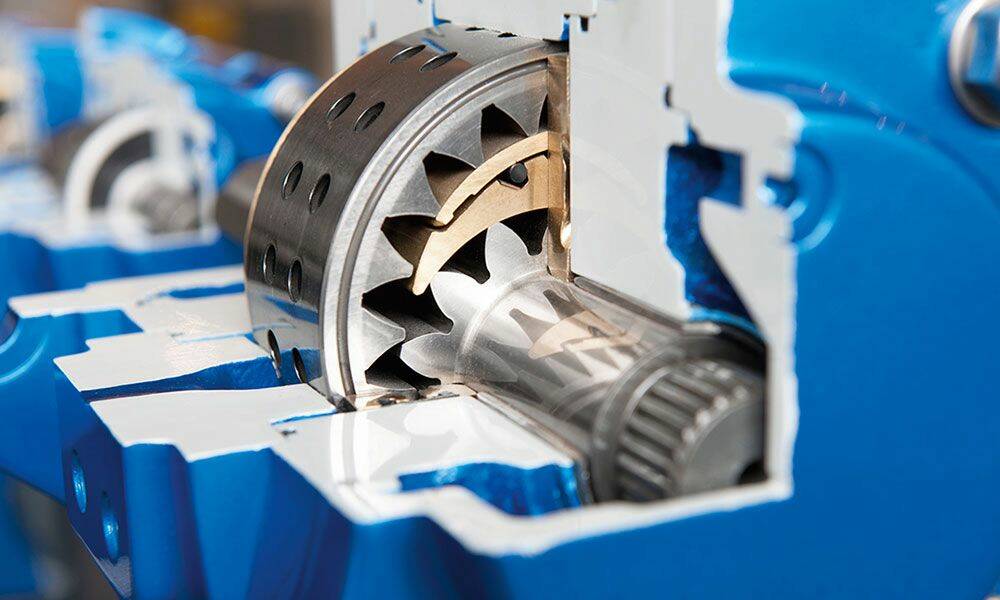 La vaste gamme de pompes hydrauliques à engrenages internes de Voith Turbo se caractérise par un faible niveau sonore et un très haut rendement généré par leur compensation intégrale, axiale et radiale. © Voith Turbo
