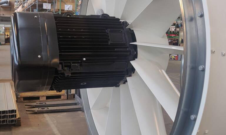 Le ventilateur ZerAx, de 2 mètres de diamètre, peut atteindre 92 % de rendement. © Nidec Leroy Somer
